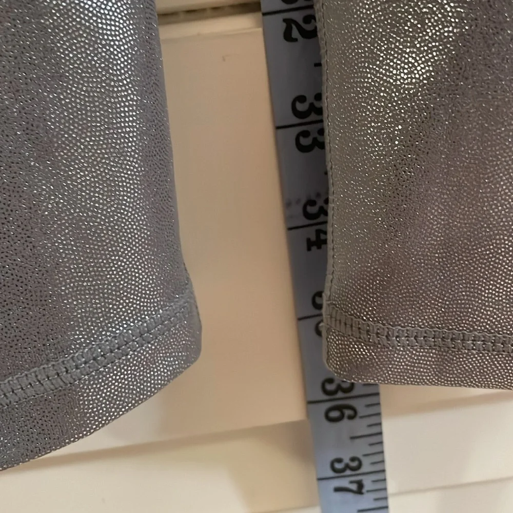 AllFenix Liquid Silver Metallic Leggings Size S